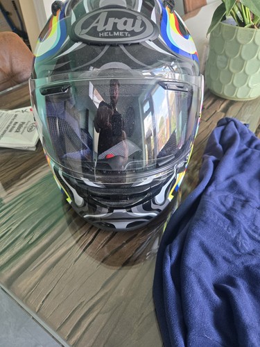 Arai qauntic swirl - arai,