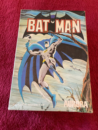 Aurora comic scenes batman - aurora,