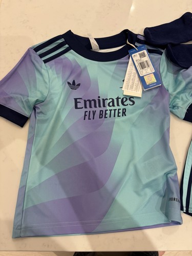 Arsenal third kit - arsenal, official