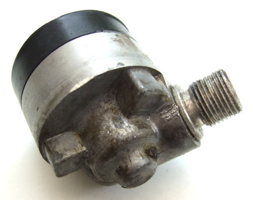 Angled speedometer drive - drive,