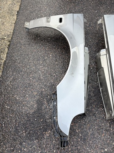 2006 2010 saab front wing - front,