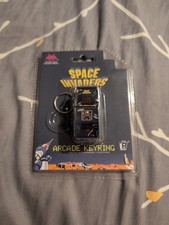 SPACE INVADERS ARCADE KEYRING