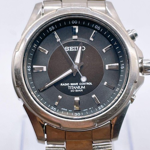 Seiko radio controlled solar - radio-controlled,