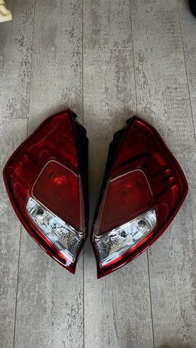 Ford fiesta mk7 rear tailights - mk7,