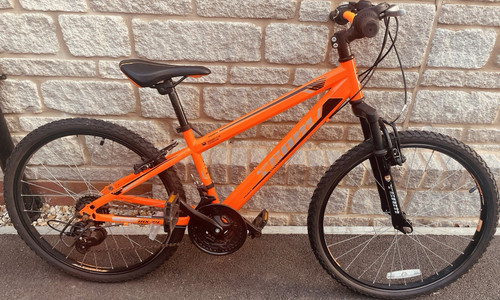 Orange black 24in mountain - ,