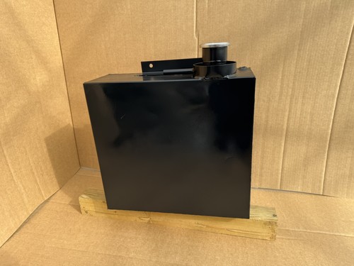 Universal metal fuel tank - ,