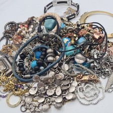 JOB LOT OF BROKEN NAMED