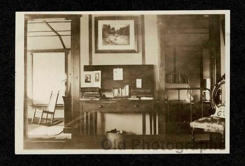 Dark eerie house rocking chair - rocking,