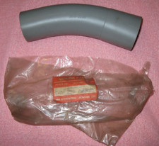 B003 KOMATSU ZENOAH PIPE