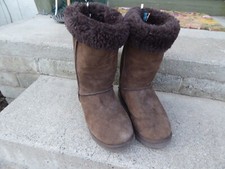Aussie Mates Wms 10 Tall Shearling Dark Brown Boots