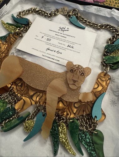 Tatty devine lioness - tatty, statement
