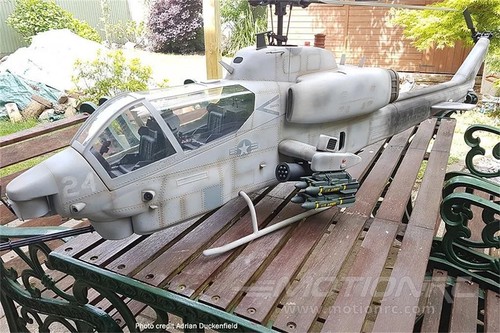 Arf cobra navy 700 - ah-1w,