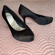 CLARKS Cushion Soft Padded Insole Black Heeled Shoes with Gold flat studs Size 8