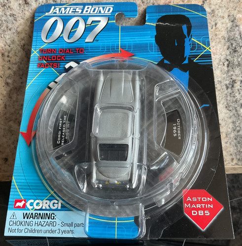 Corgi james bond 007 aston - bond,