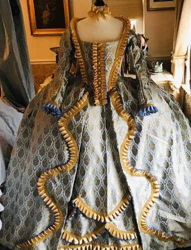 Stunning blue damask - blue, georgian