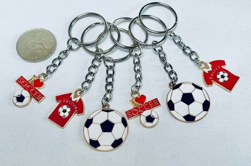 Football keyrings party - 6,