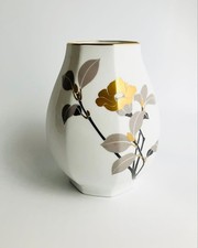 Okura Touen Octagonal Vase