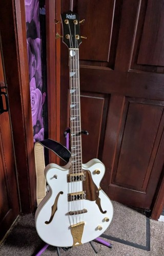 Eastwood classic four bass - classic,