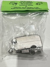 John day Models new old stock-white metal  model 1/76 35-38 FORD BBE 2 TON SRV53