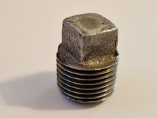 MGA NOS BMC DIFFERENTIAL/GEARBOX OIL DRAIN, FILLER PLUG (Square Drive)