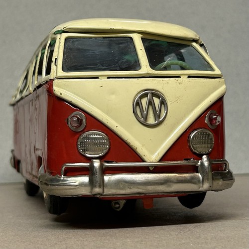 Bandai tin bus - bandai, battery