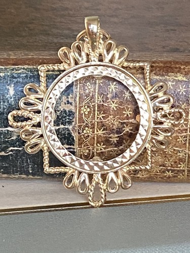 9ct gold full - full, sovereign