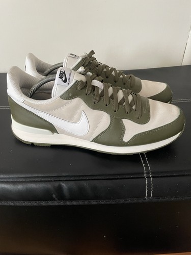 Rare 2022 nike - v,