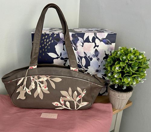 Radley taupe pebbled leather - radley,