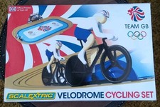 SCALEXTRIC VELODROME OLYMPICS CYCLING OFFICIAL TEAM GB SET. COMPLETE & WORKING