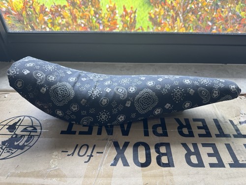 Banana seat for muscle - banana, 18”