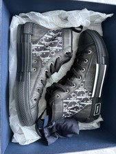 Christian Dior B23 Sneakers