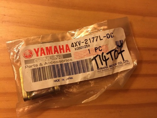 Yamaha 4xv 2177l clip nut - yamaha,