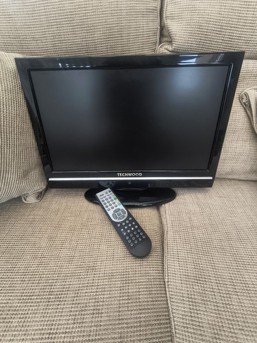 Techwood inch lcd tv - 19-inch, hd