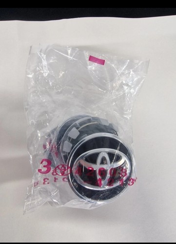 Toyota alloy wheel hub - toyota, centre