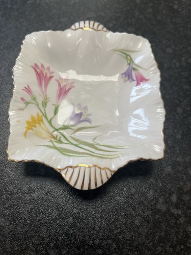 Shelley freesia pattern