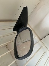 Land Rover Freelander wing