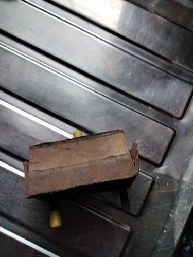 Mrm135 engine mounting - mrm135, morris