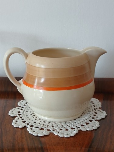 Clarice cliff signed newport - clarice,
