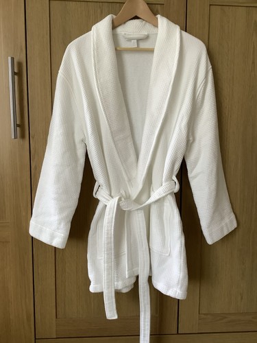 White company shorter - white, length