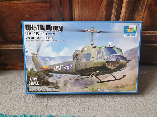05111 trumpeter uh 1b - 05111, 1:35