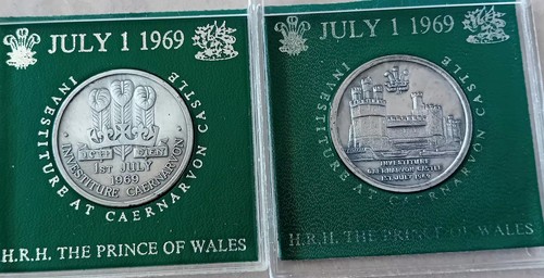 Pair vintage prince charles - pair,