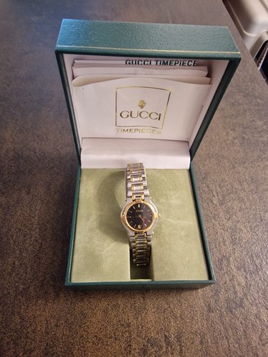 Ladies vintage gucci 9000l - vintage,