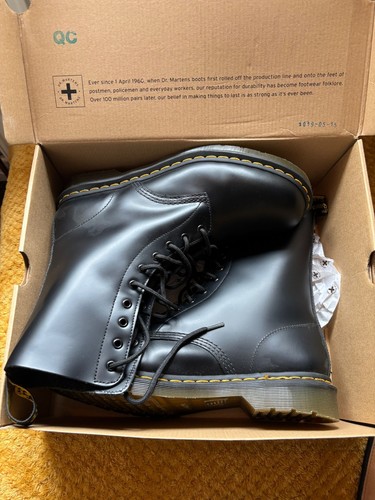 Martens 1490 made in - martens,