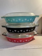 Vintage JAJ Turquoise Pyrex