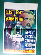 Lust for a Vampire (1971)