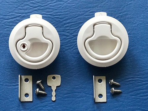 Hatch lifting ring pull - hatch,