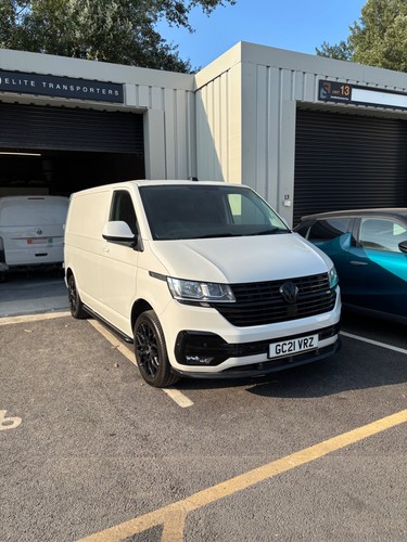 Volkswagen transporter 2021 - volkswagen,