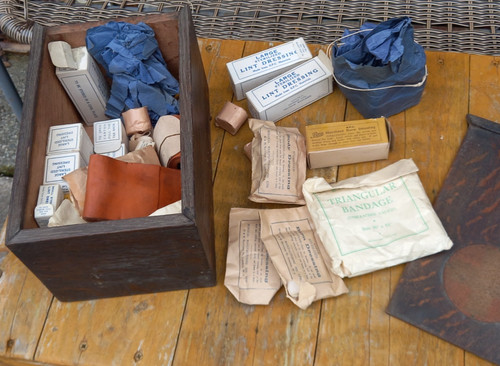 1940s wwii wooden first aid - 1940s,