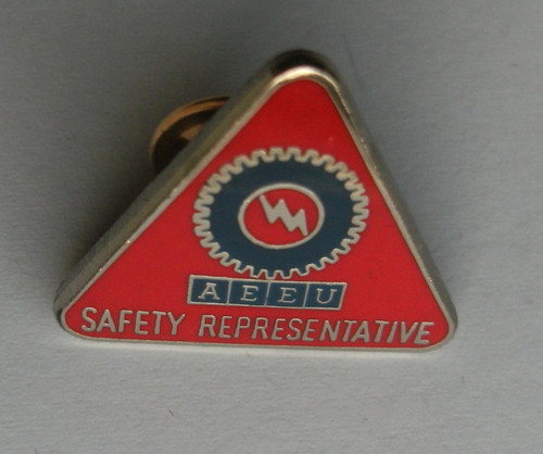 Trade union pin badge aeeu - trade,