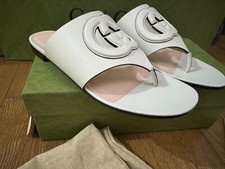 GUCCI CUTOUT INTERLOCKING G
